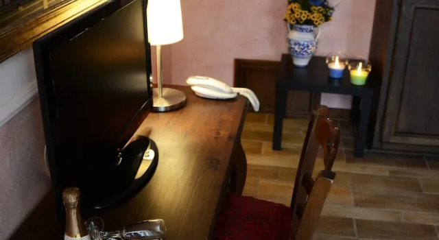 Четырёхместный номер Standard с балконом B&B Notti E Dintorni