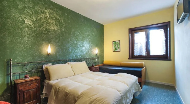 Agriturismo Villa delle Acacie, Book Villa Sommerhuse i Cilento, Hytte