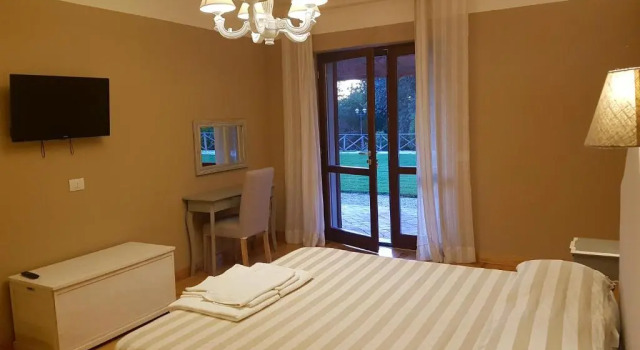 Agriturismo Podere Santa Croce, Book Hotel Manciano Toscana