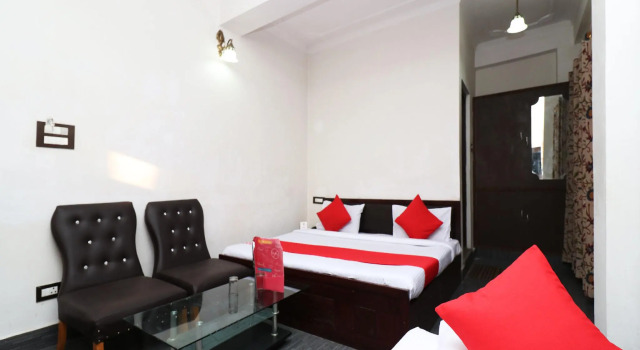OYO 12445 Hotel Marhaba United, Забронировать Отель Сринагар Jammu & Kashmir Ski