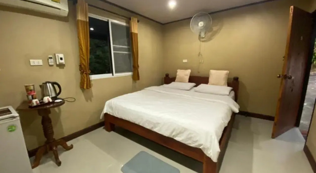 Phuka Mountain View Resort & Andresbar, Забронировать Курортный отель Отели Нан с завтраком, Завтраки