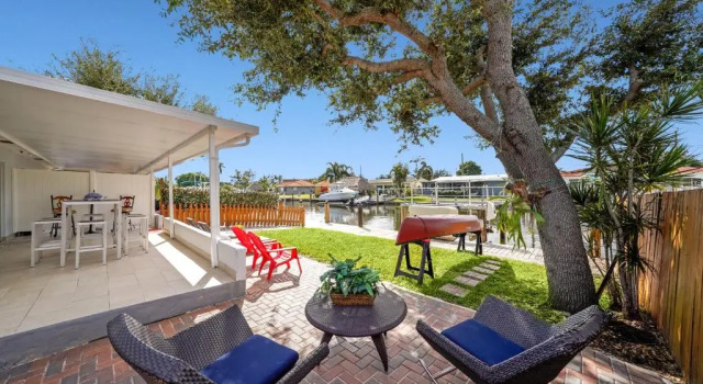 Sunny Waterside A in Dania Beach, Забронировать Отель Дания-Бич Broward County