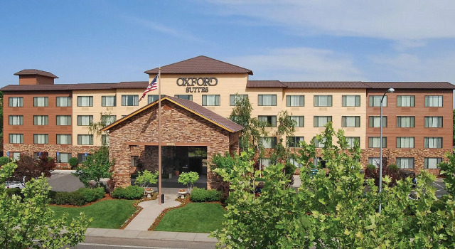 Oxford Suites Chico, Rezervați Hotel Chico California