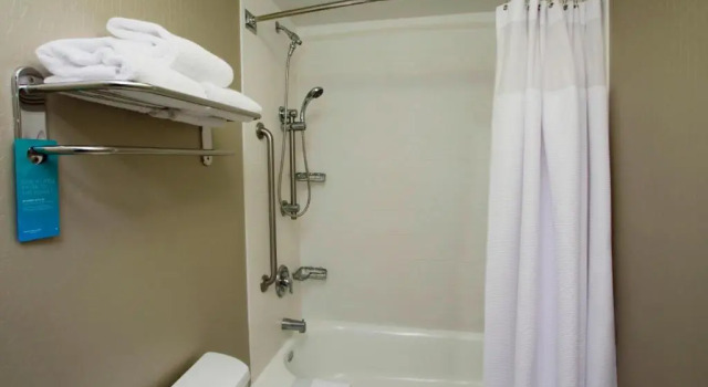 Studio SpringHill Suites by Marriott Madera