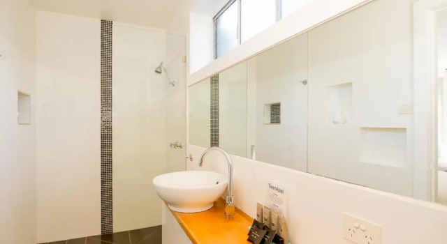 Семейный люкс Deluxe Tower Motel Marysville