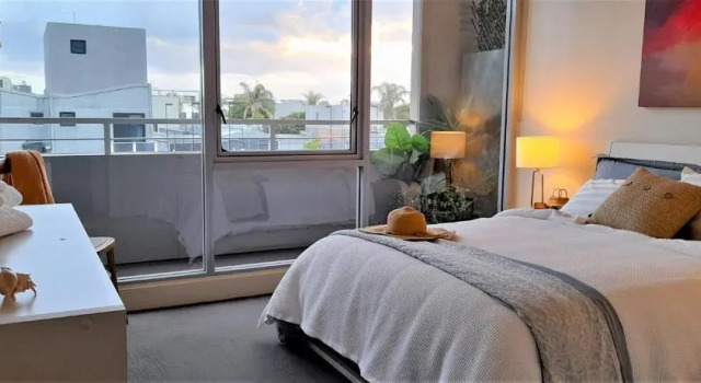 beautiful apartment 100mts near the beach in Port Melbourne, Забронировать Апартаменты/квартира Мельбурн Melbourne Region, рядом с Station Pier