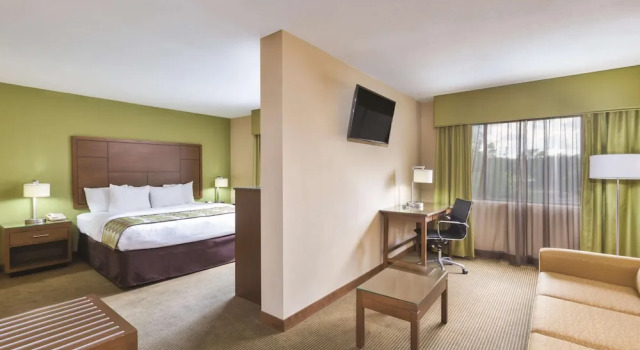 La Quinta Inn by Wyndham Austin North