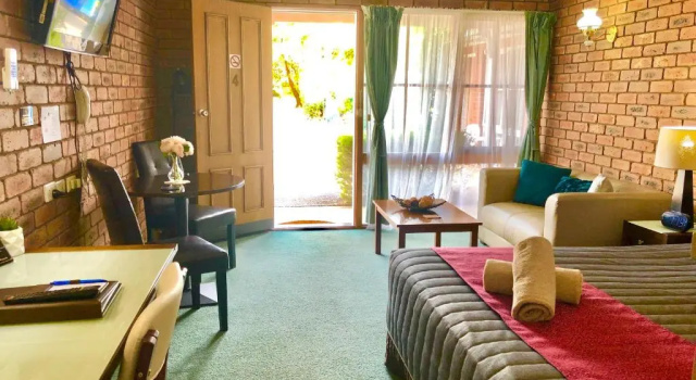 Двухместный номер Deluxe Jolly Swagman Motor Inn Euroa