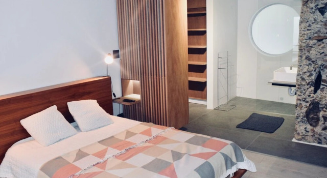 Modern Studio Apartment in Seapoint