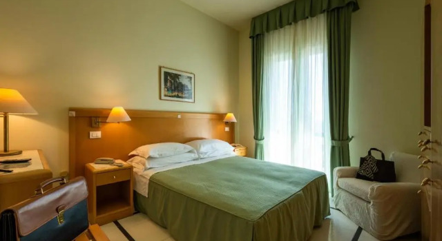 Двухместный номер Standard с балконом и с видом на море Hotel Euromare