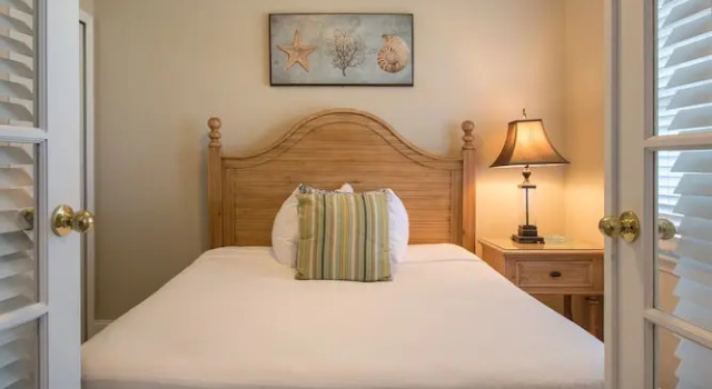 Вилла с 4 комнатами Hawks Cay Resort