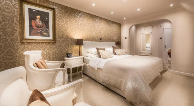 Двухместный номер Standard Langtry Manor Hotel