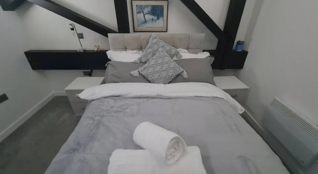 Charming 2-bedroom Apartment in Bradford With City Views, Забронировать Апартаменты/квартира Брэдфорд Западный Йоркшир, рядом с National Media Museum
