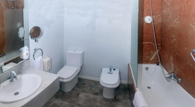 Одноместный номер Hotel Comillas