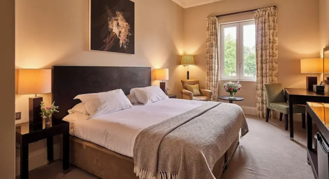 Номер Classic Bowood Hotel, Spa, and Golf Resort