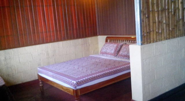 Adams Wood House, Book Pension Kochi New Delhi