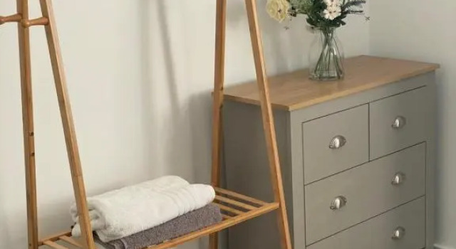 Апартаменты One Bedroom Peterborough Apartment Contractor Locum Staff welcome close to town Center city healthcare Center and train station Parking available on request