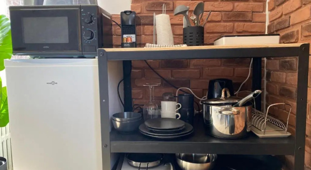 Capsule Roubaix Lille private shower & Netflix