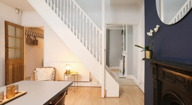 Elegant 2BD House in Colourful Cliftonwood, Забронировать Отель Отели Бристоля 3 звезды, рядом с Бристольский университет, 3*