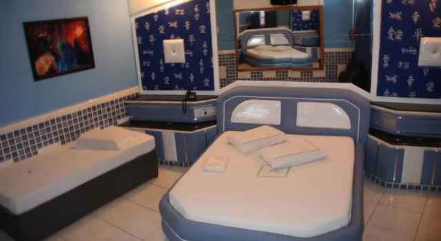 Shelton Hotel (Только для взрослых)
