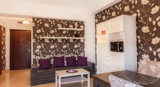 Apartment Bruno Summerland, Đặt Căn hộ Khách sạn SPA ở Mamaia-Sat, SPA