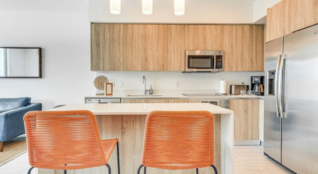Апартаменты Chic Miami Condo w/ Pool, 6 Mi to South Beach