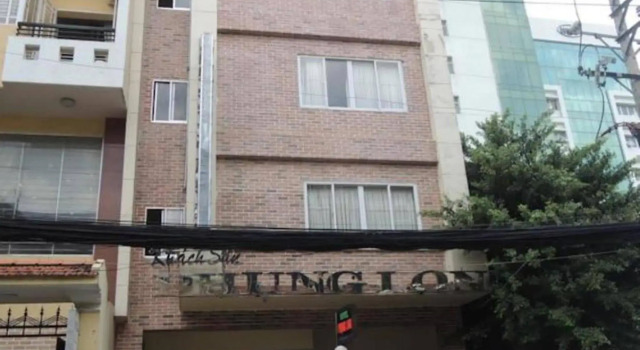 Phung Long Hotel, Забронировать Отель Танбинь Хошимин, рядом с CGV Cinema CT Plaza