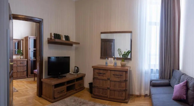 Полулюкс Hotel Star