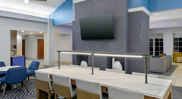 Homewood Suites by Hilton® Orlando-UCF Area