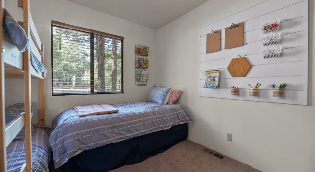 Grizzly's Getaway, Prenota Casa vacanze Hotel a Moonridge con parcheggio, Parcheggio