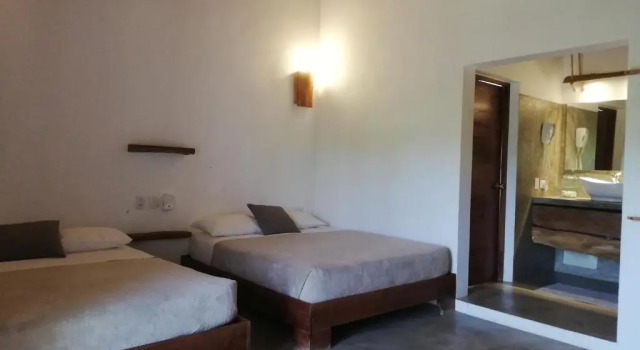 Четырёхместный номер Standard Residencia El Balatà