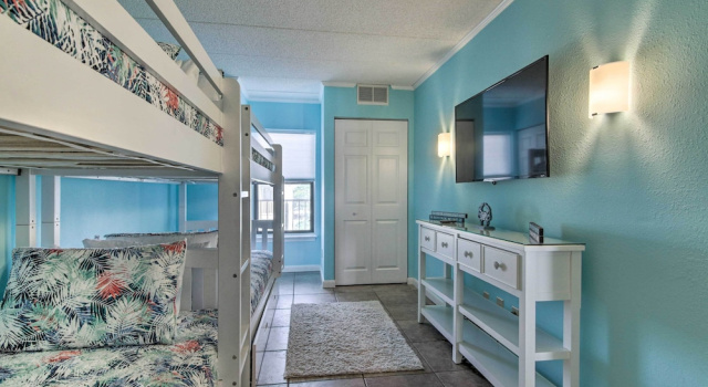Апартаменты Balcony & Beach Access: Inviting Ocean City Condo