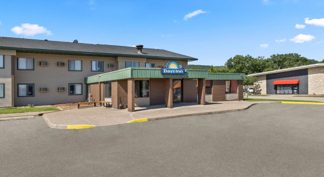 Days Inn Winona, Varaa Hotelli Hotellit Minnesota pysäköinnillä, Pysäköinti