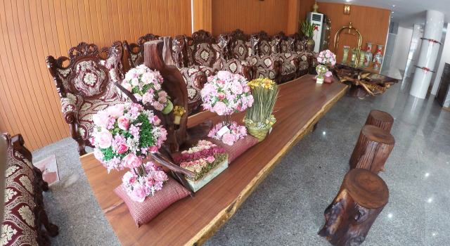 Hotel 82, Prenota Hotel Mandalay Myanmar, vicino a Jade Market
