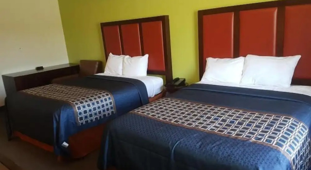 Четырёхместный номер Standard Ramada by Wyndham La Verkin Zion National Park