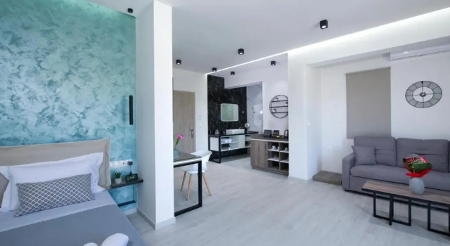 Люкс Deluxe xSuites - Adults Only Boutique Suites with Private Jacuzzi
