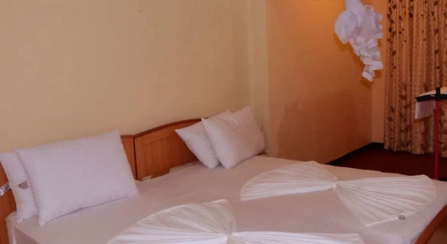 Swiss Garden Tourist Rest, Забронировать Отель Отели Анурадхапура 3 звезды, 3*