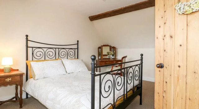 Tolldish Cottage, Buchen Sie Ferienhaus Stafford Staffordshire