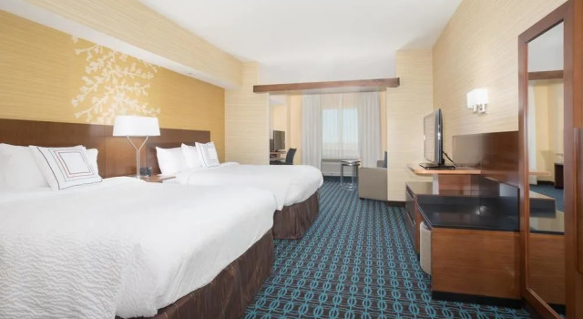 Fairfield Inn & Suites Burlington