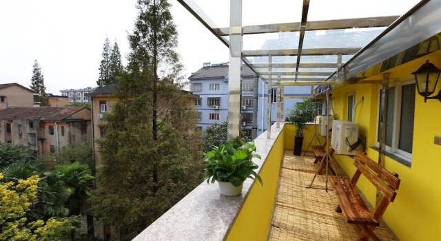 Wuzhen Qinggengyudu Guesthouse West