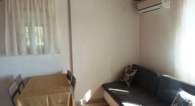 Apartments Milka Brodarica