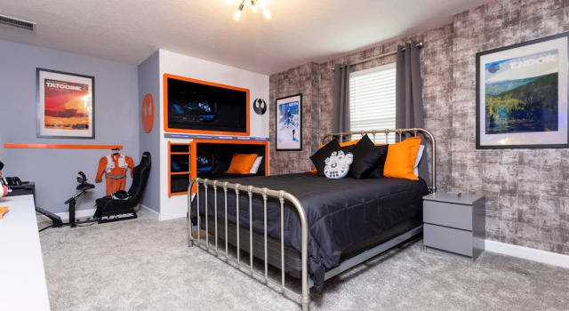 811 ST - 9BR Luxury Home: Private Pool, Book Hotel Hoteller i Four Corners med pool, Swimmingpool