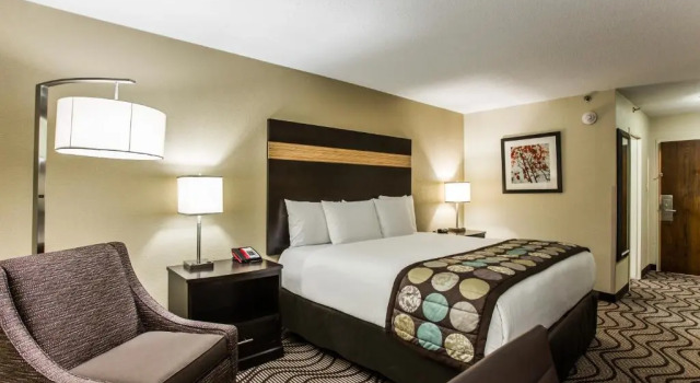 Номер Standard Red Lion Hotel Charlotte