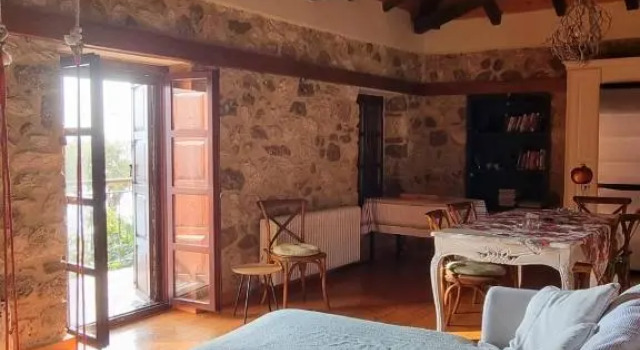 Traditional Greek Stone house by the sea, Rezervovat Vila Xylokastro-Evrostina Corinthia Regional Unit