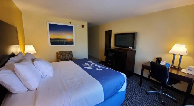 Номер Standard Days Inn by Wyndham Atlanta/Southlake/Morrow
