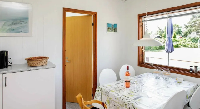 Elegant Holiday Home in Falster With Terrace, Reserva ahora Hotel Hoteles de 3 estrellas en Gedser, 3*