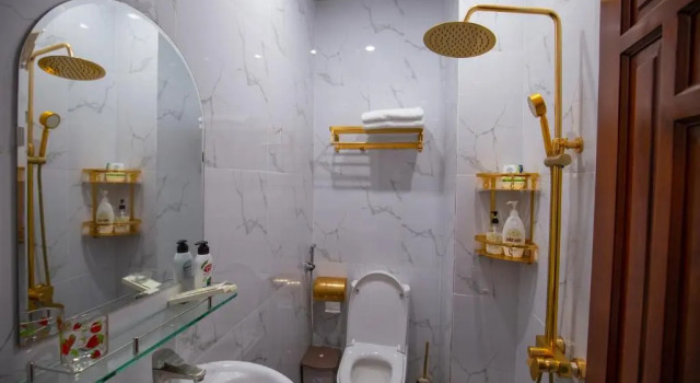 Номер Superior Hưng Khánh Hotel