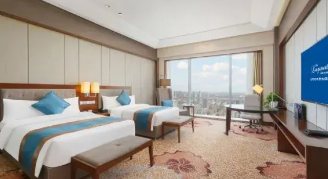 Номер Executive The Longemont Shenyang