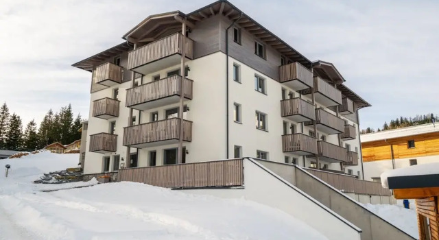 Penthouse in Katschberghohe With Balcony