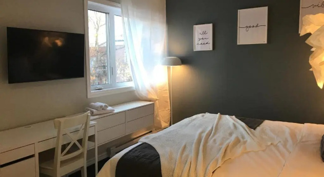 Cozy room - Olympic stadium & Downtown Montreal #7